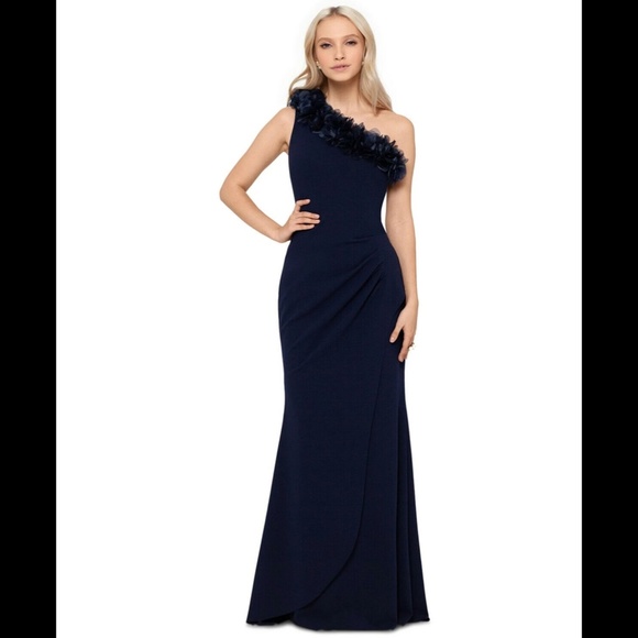 NWT Xscape Floral Applique One Shoulder Gown‎ in Navy [ PETITE 8P ] - Picture 3 of 12
